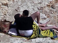 Estrangeiro - Hidden Web Cam Couple, BBW in the beach sex