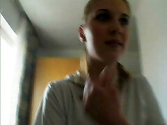 Eighteen Jahre und direkt vor der Kamera ihren ersten Film drehen 