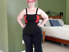 Striptease: My Milkshake brings all the boys to the yard, Jiggling her meaty booty and displaying off her big belly V193