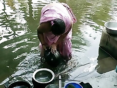 Bengali Hot Boudi Hard-core Sex at Garden! Come Tomorrow Again!!!
