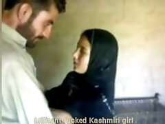Kashimri Muslim girl plowed by muslim militant people