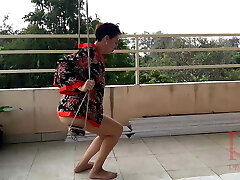 Cute housewife has joy without panties on the swing Fuckslut swings and shows her perfect pussy 1