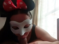 Unsuspecting Boss Gets A Good Blow-job From His Maid