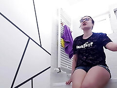 Solo dame secretly masturbating while visiting parents!!! Solo dame secretly masturbating while visiting parents!!!