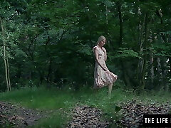 Skinny girl ravages herself hard in the forest