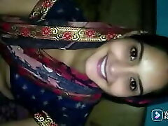 Pizza delivery man found Indian hot girl alone and nailed her.