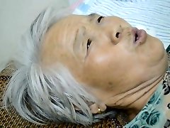 Chinese Granny With Painful Orgasm