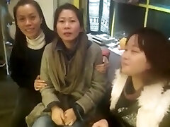 Milky guy fuck his chinese gf doggystyle