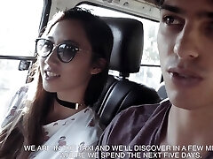 Adventurous Asian tourist Luna X loves nothing but deepthroating stiff beef whistle