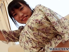 Chubby face slut Emi Honada rubbing her bean in a truck and later demostrating her huge hole
