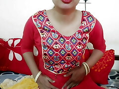 Saara teaches him how to satisfied her future girlfriend Teacher sex with student, very steamy sex, Indian teacher and college girl 