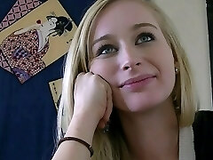 Horny chick Stacie flashing her boobs and her coochie Horny chick Stacie flashing her boobs and her coochie