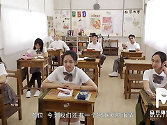 Model tv - cute asian teen get penetrate in the classroom
