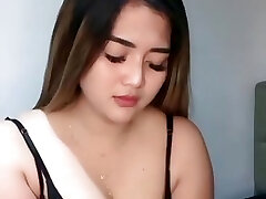 Lisda's latest hot wearing a voluptuous black bikini Lisda's latest hot wearing a voluptuous black bikini