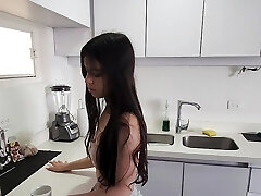 Laura has to pay the rent with some wealthy sits in the owner of the palace