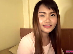 Asian cutie Meu wants to be filled up with spunk Asian cutie Meu wants to be filled up with spunk