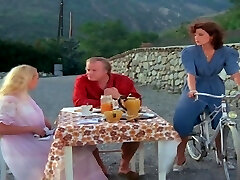 French Vintage Prof Enseigne Without Preservatifs 1981 With Cathy Menard, French Old-school And Nicole Segaud