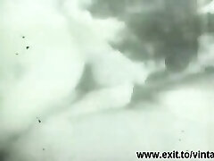 Amateur Vintage 1948 with Cheating Mommy Amateur Vintage 1948 with Cheating Mommy