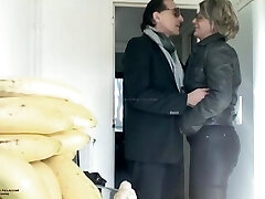 Meet unknown sexy chick in the street, enthusiasm and sexy hard fuck