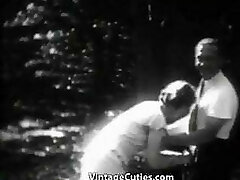 Atemberaubende Schlampe Hat Spaß im Wald (1930er-Jahre-Vintage)