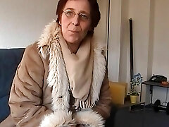 A horny German granny pleasing a hard-on with her pussy and mouth in Pov