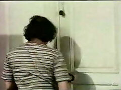 पेट्रीसिया खूबसूरत फिल्म मौली (1981)