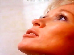 चारली (1981)