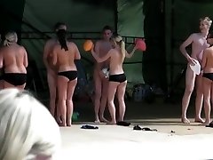 воздушный шар танец часть 3 (частичная над ними) воздушный шар танец часть 3 (частичная над ними)