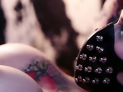 Stunning goth hottie wearing mask is drilled in hot XXX scene