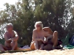 общественный джо на пляже общественный джо на пляже