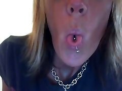 Blonde busty hottie teased me with her pierced tongue