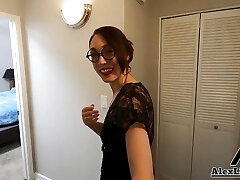 My Art Teacher Invited Me Over to Pummel