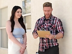 Brunette Alyx Star receives cum on tits after being smashed