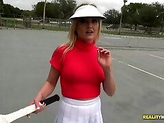 Blonde cracker accepts to have her coochie pounded once again Blonde cracker accepts to have her coochie pounded once again