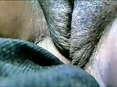 Chubby African preggo girl masturbating on web cam