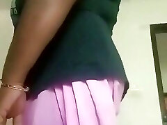 Sista in Bedroom Finger Performance Videos