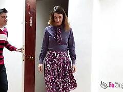 Aragne вкус ее первое Двойное проникновение двух черных членов Aragne вкус ее первое Двойное проникновение двух черных членов