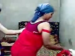 Mature Egyptian aunt deep-throating her husband's dick deepthroat