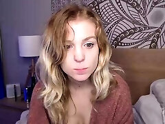 Blonde teen Sierras first erotic masturbation vid