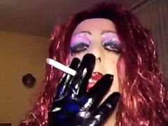 Mandy Smoking Haul Queen