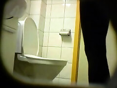 Blondie amateur teen toilet pussy ass hidden spy cam voyeur 4