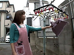 Horny Japanese milf gets double dick inwards! Horny Japanese milf gets double dick inwards!