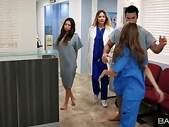 Nurse Kimmy Granger porks with a doctor in the hospital frantically