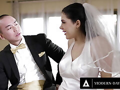 MODERN-DAY SINS - Groomsman ASSFUCKS Italian Bride Valentina Nappi On Wedding Day + REMOTE Caboose Plug