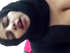Arab Hijab Plus-size 3