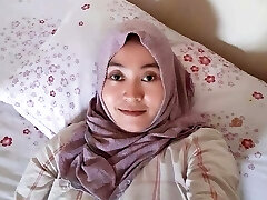 invite my hijab wife to have intercourse with pleasure
