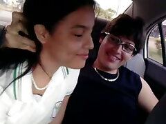 Spoiled amateur brunette doll agrees to suck jummy lollicock in car