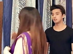 Hot vid, desi romance