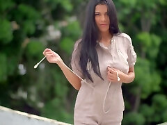 Pretty nice Kendra Roll unbuckles her t-shirt as she wanna play with boobies Pretty nice Kendra Roll unbuckles her t-shirt as she wanna play with boobies