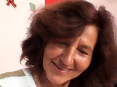 Tricky red-haired mom rides his cock while GF is away